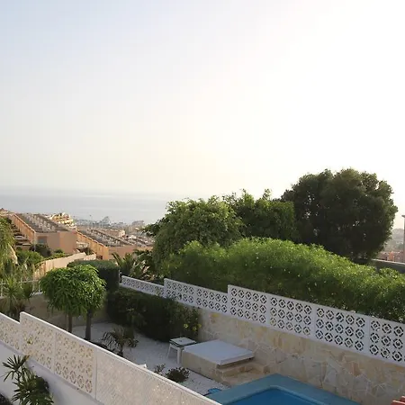 Holiday home Adosado En Roque Del Conde