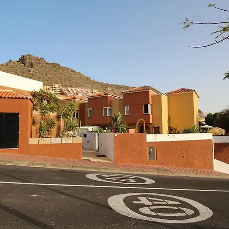 Holiday home Adosado En Roque Del Conde Costa Adeje (Tenerife)